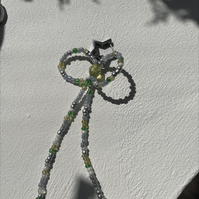 Mono boucle Lise argent et vert 