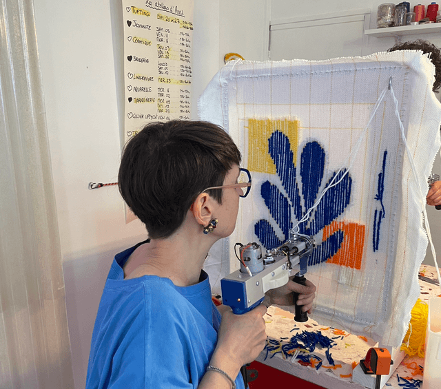 DIM.12 Octobre 11H-13H • atelier Tufting 